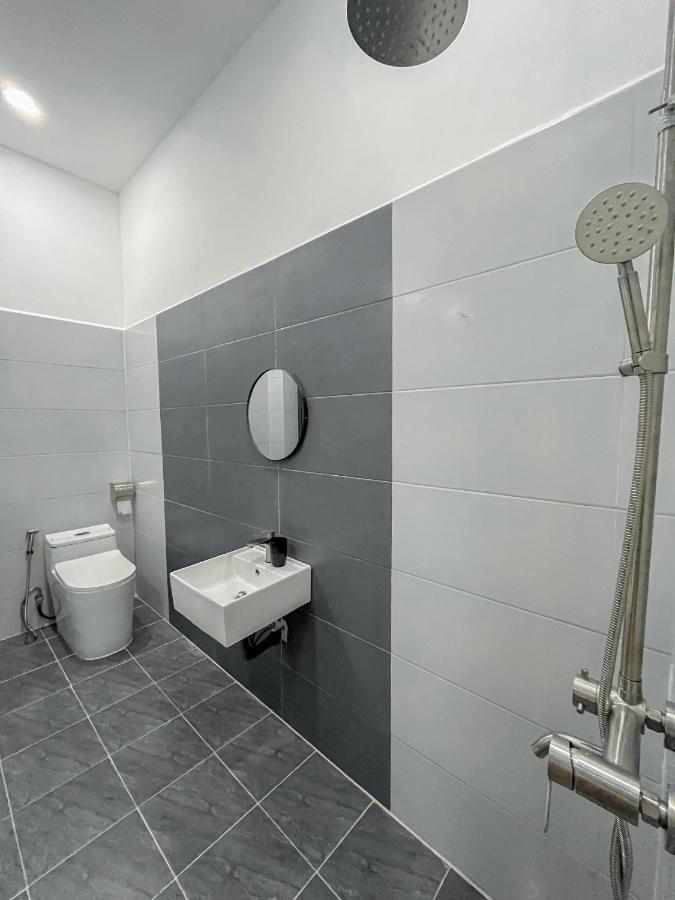 River Hotel 5 ลองซเวียน ภายนอก รูปภาพ